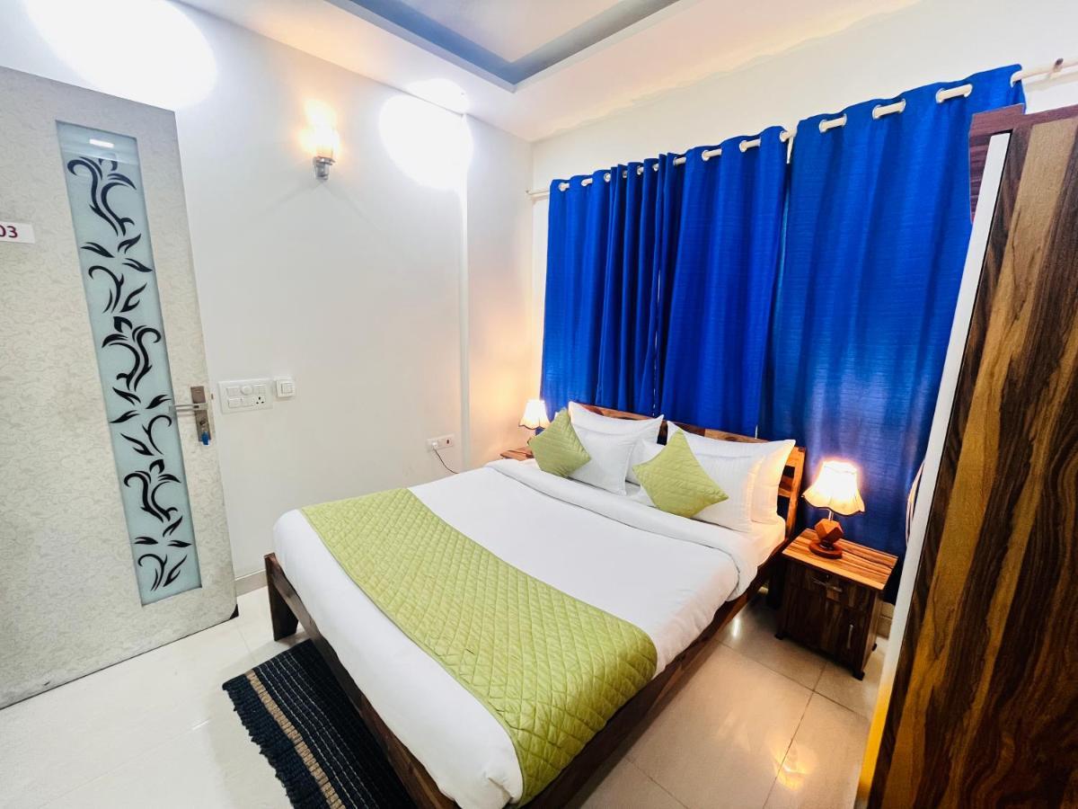 Hotel Park Pride Pitampura New Delhi, Couple Friendly エクステリア 写真