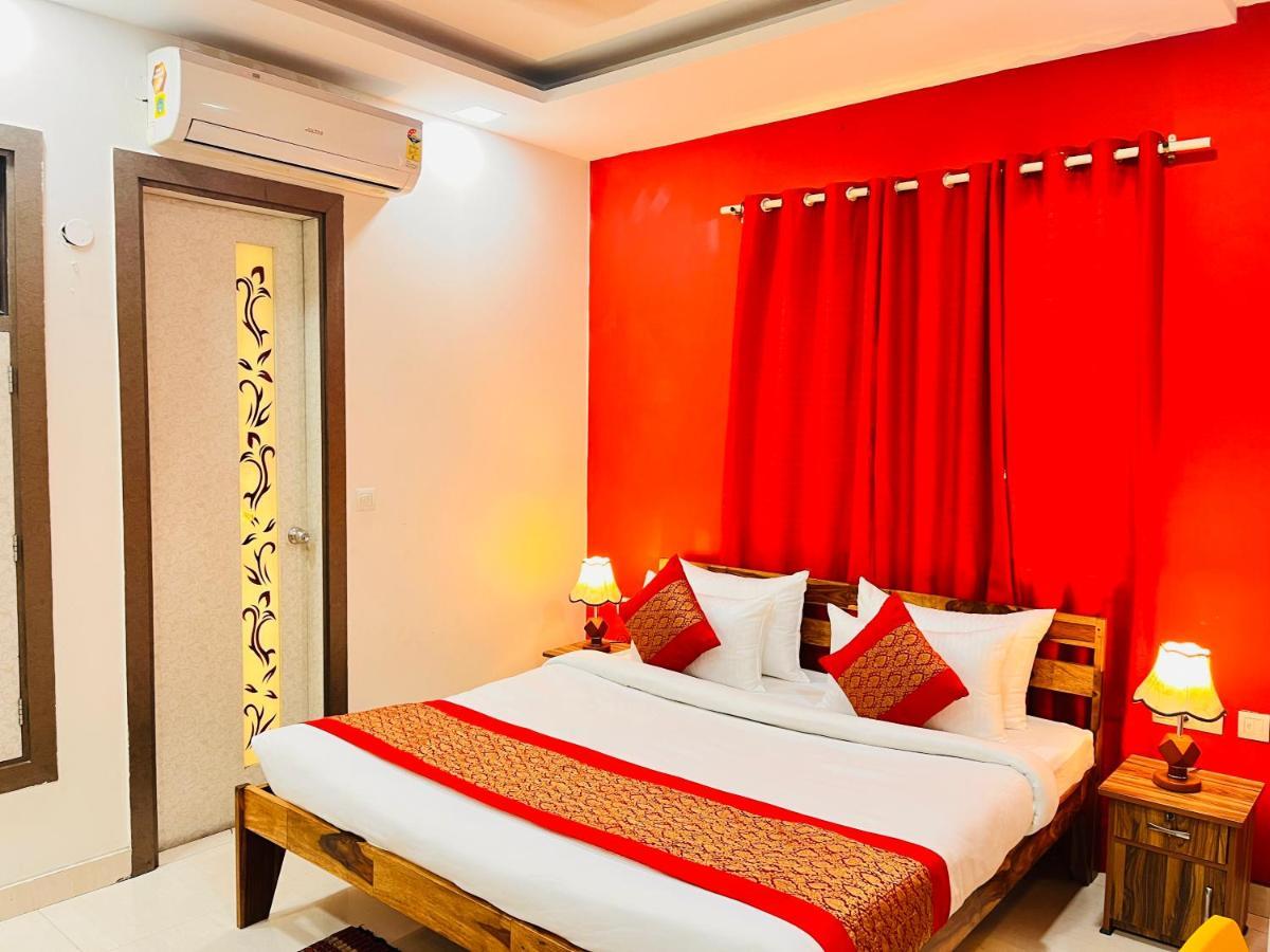 Hotel Park Pride Pitampura New Delhi, Couple Friendly エクステリア 写真
