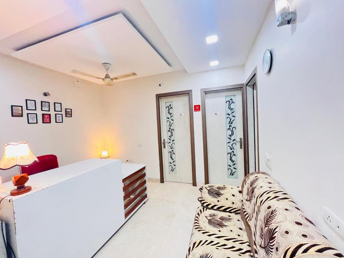 Hotel Park Pride Pitampura New Delhi, Couple Friendly エクステリア 写真